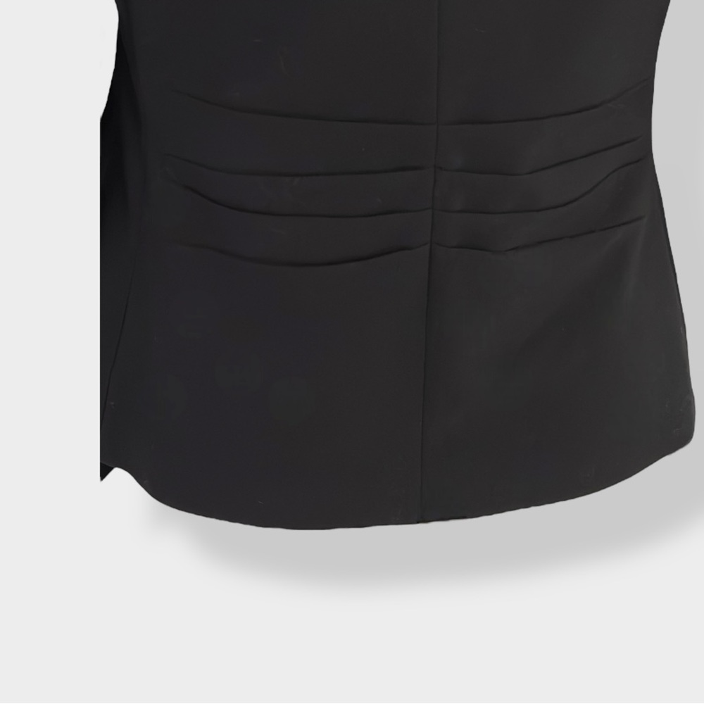 Tahari Black Fitted Jacket. Beautiful pleated detail on the pockets and the back - Picture 5 of 7